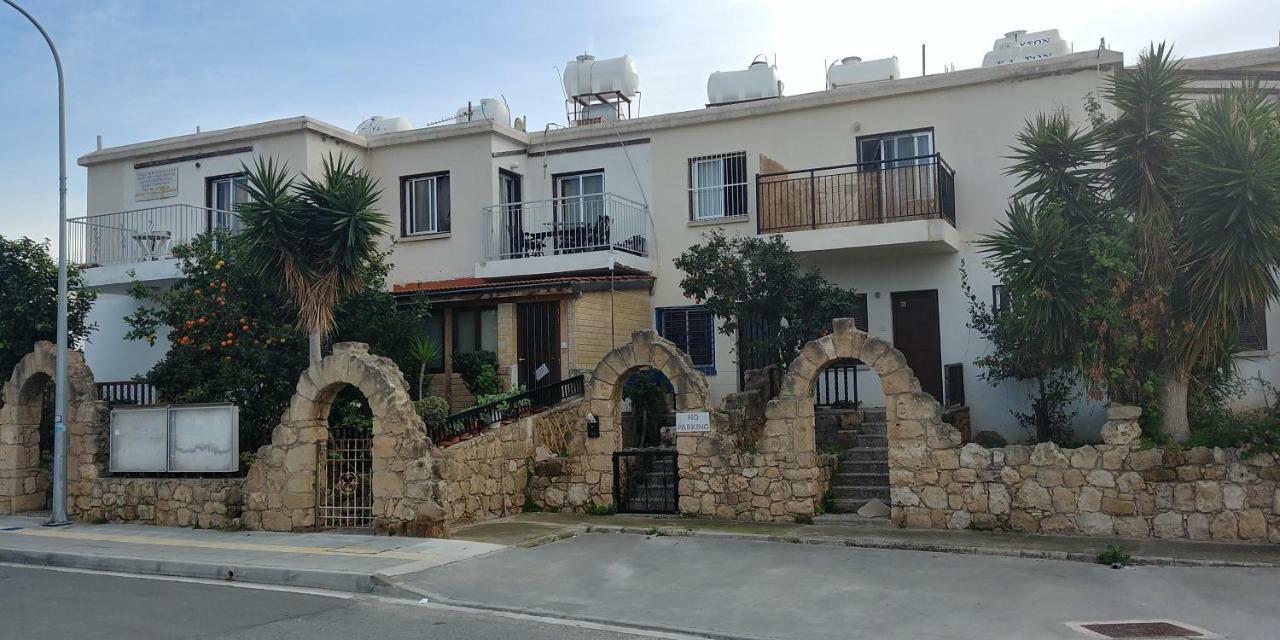 Luxury Apartment In Light House Beach بافوس المظهر الخارجي الصورة